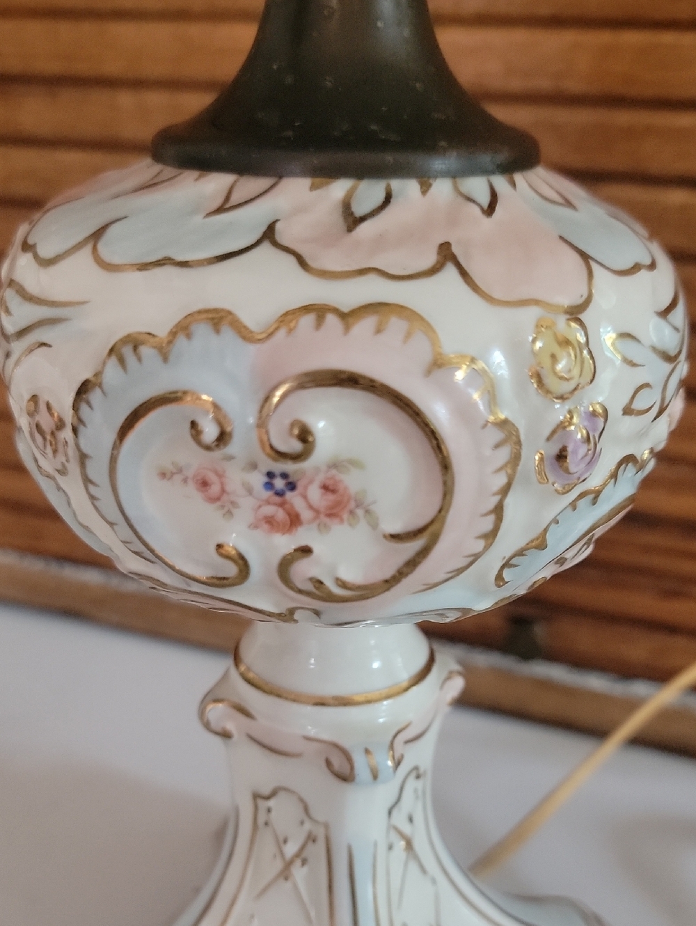 Vintage Style Cream Porcelain Table Lamp with Glass Chimney Electrified - Picture 7 of 11